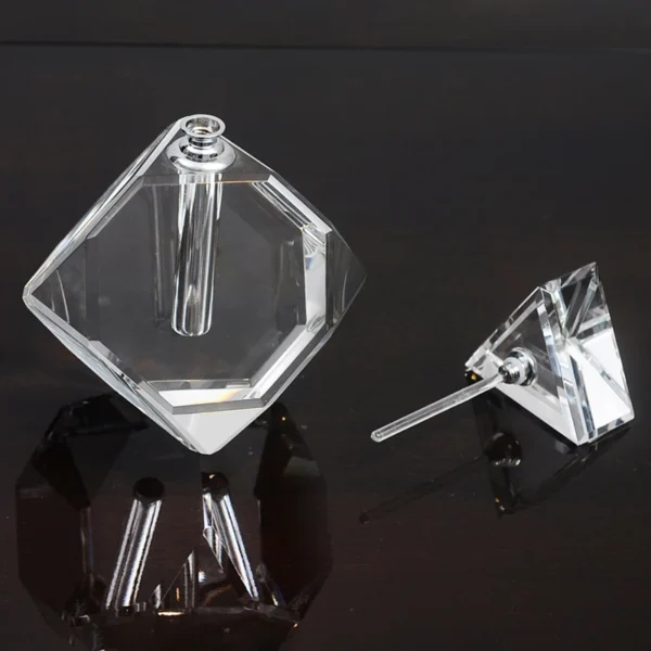 European Luxury Clear Crystal Perfume Bottle - Image 3